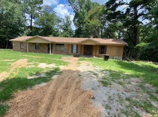 739 Eucutta Sandersville Rd, Heidelberg, MS 39439