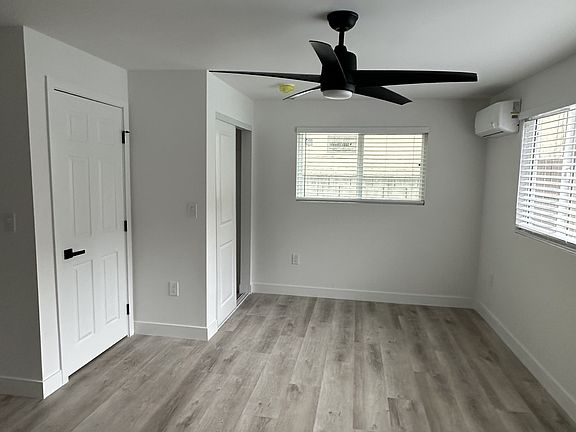 3rd image of 1326 S Gramercy Pl #13