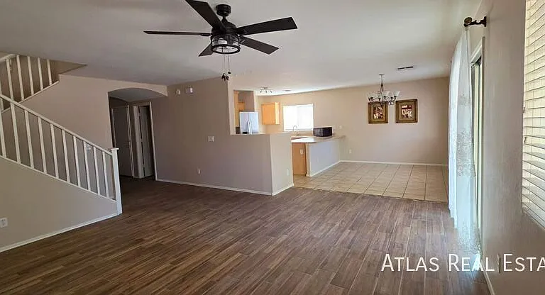8634 W Cordes Rd — Photo 3