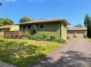 22 Evans Cir, Silver Bay, MN 55614