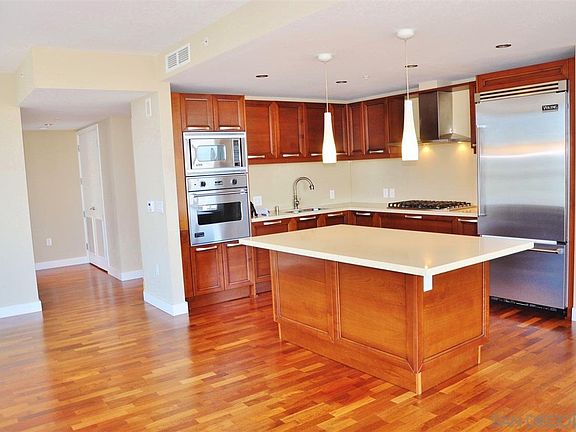2nd image of 1325 Pacific Hwy #3003