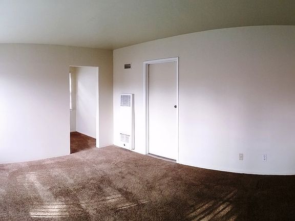 4th image of 4629 N Figueroa St