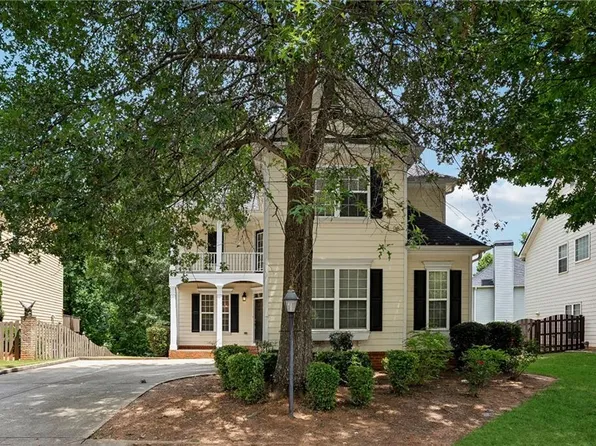 3389 Lantern View Ln, Scottdale, GA 30079