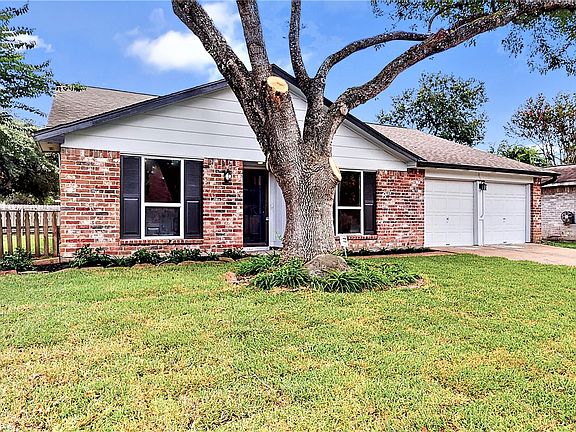 2nd image of 13311 Splintered Oak Dr