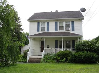 207 Elm St, Windsor Locks, CT 06096