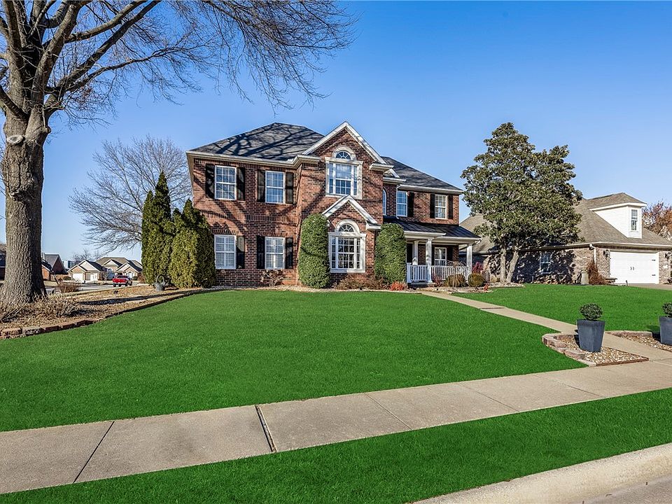 1st image of 4619 W Pleasant Dr
