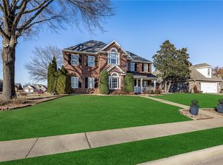 4619 W Pleasant Dr, Rogers, AR 72758