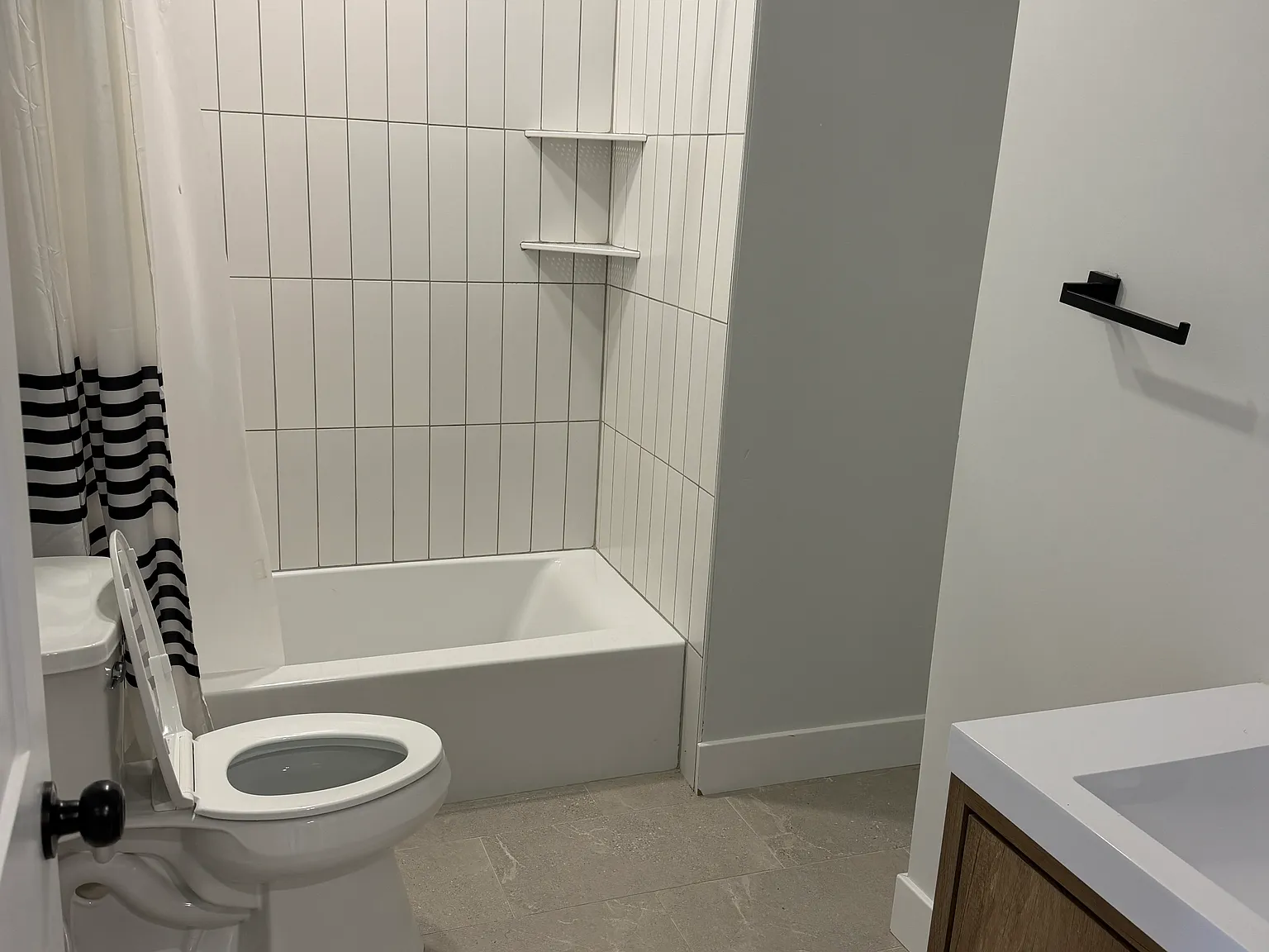 1 bed, 800 sqft, $1,575 — Photo 4