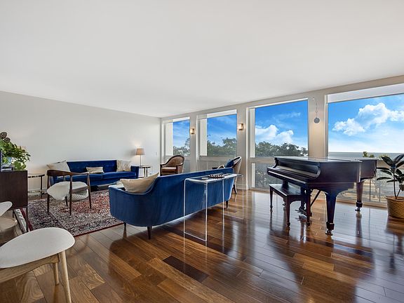 5th image of 1240 N Lake Shore Dr APT 4A