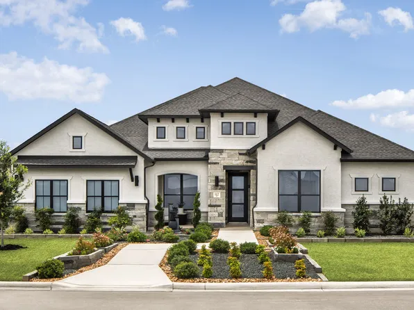 112 Megans Ln, Castroville, TX 78009