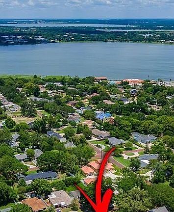 3Cty Blks Lake Hollingsworth