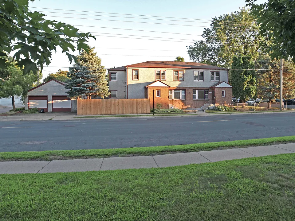 1023 Marie Ave