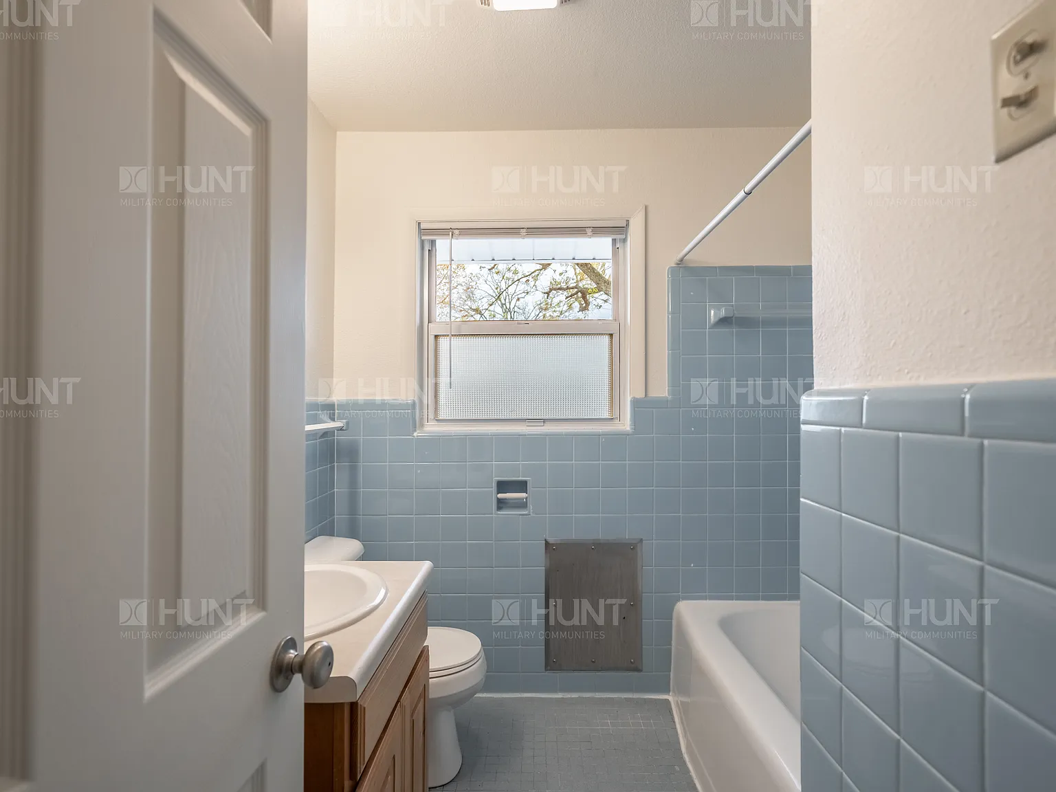 3 bed, 1201 sqft, $1,169 — Photo 4