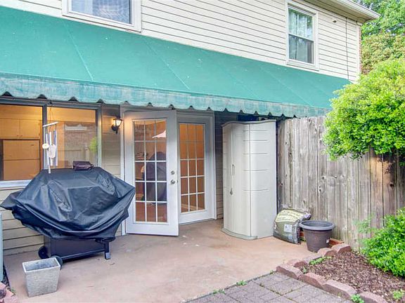 3rd image of 5921 Park Ave APT 3