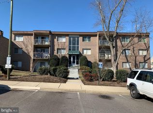 1550 Renate Dr APT 203, Woodbridge, VA