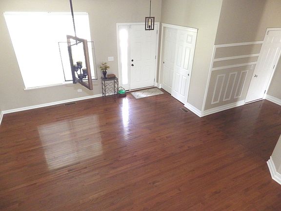 2nd image of 2211 Hagaman Ln
