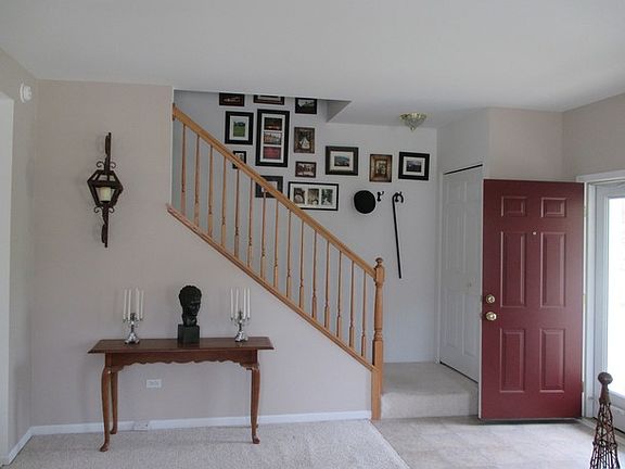 4th image of 2741 Savoy Ln