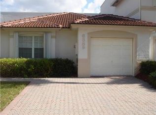 6389 NW 109th Ave, Doral, FL 33178