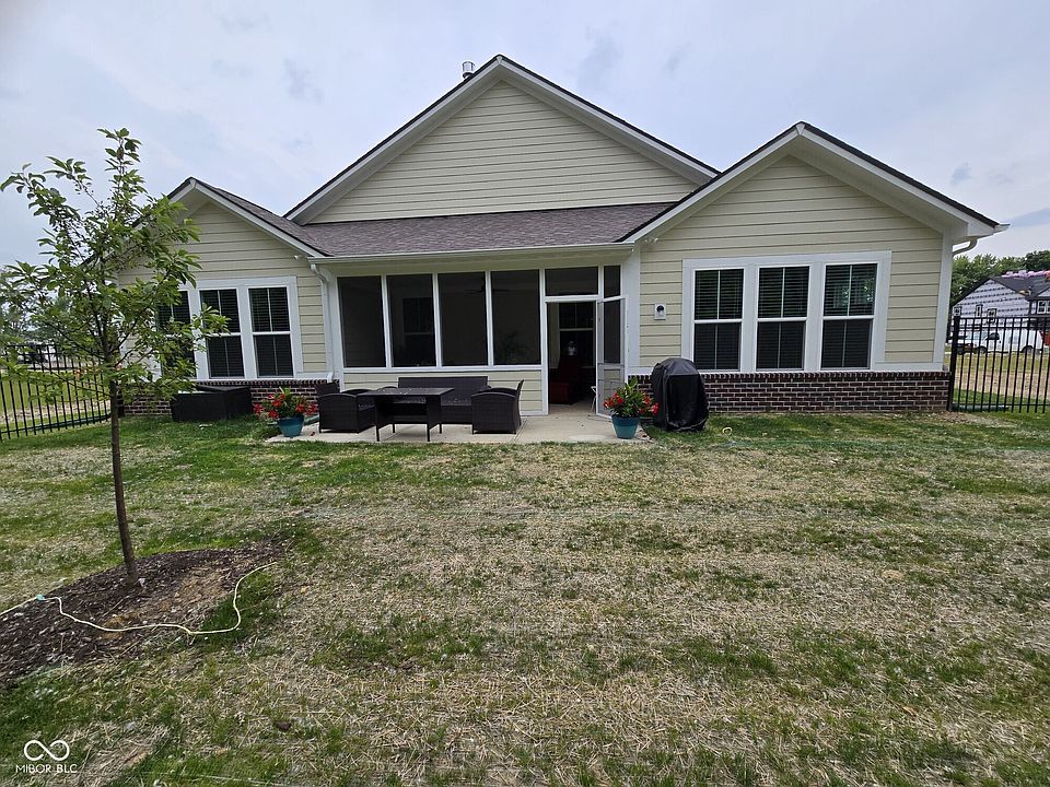 2nd image of 6853 W Buck Stone Dr