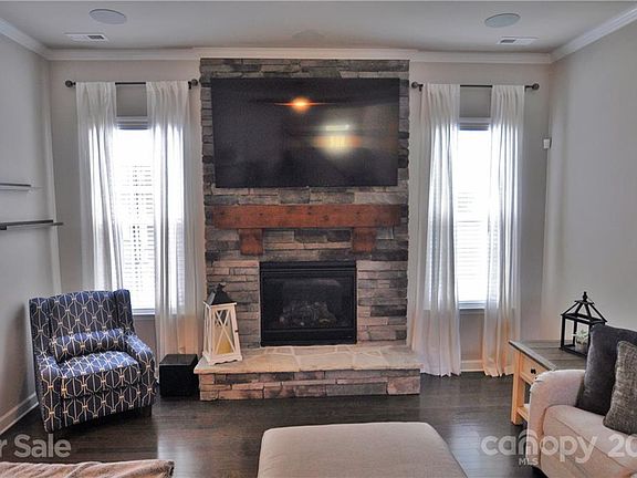 4th image of 7160 Brandywine Ln