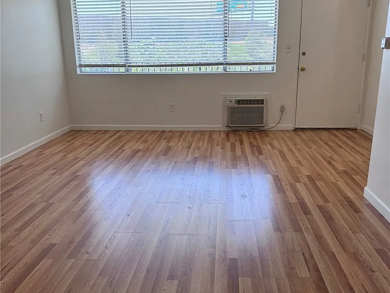 2310 Washington Cir #F — Photo 23