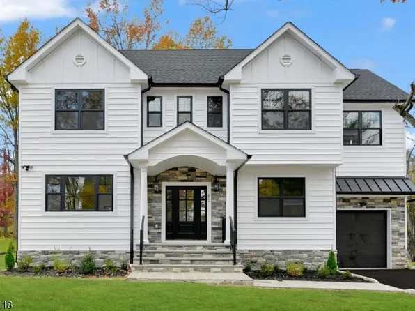 85 Kings Rd, Chatham Boro, NJ 07928