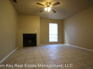 8129 Foxfire Ln APT B, White Settlement, TX 76108