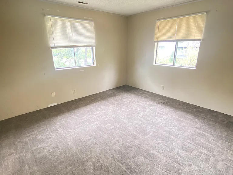 2227 A St #4 — Photo 4