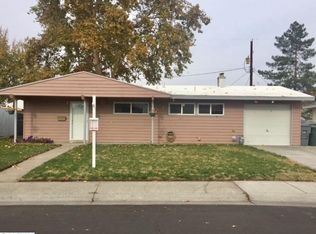 2208 Concord St, Richland, WA 99352
