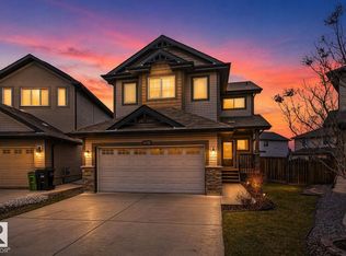 11732 18th Ave SW, Edmonton, AB T6W 2E7