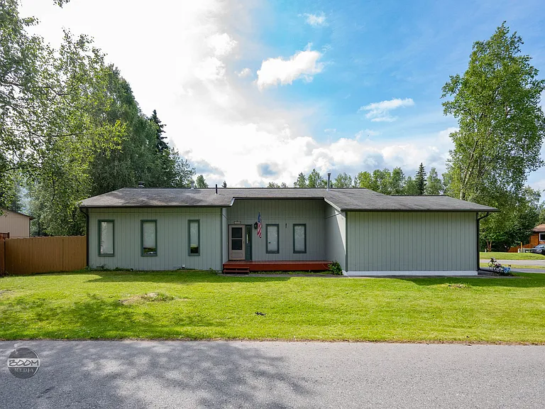 18888 Andreanof Dr — Photo 2