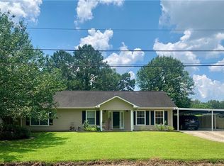 946 Link Rd, Lake Charles, LA 70607