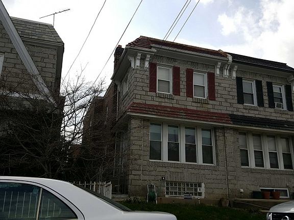 2nd image of 1014 Serrill Ave