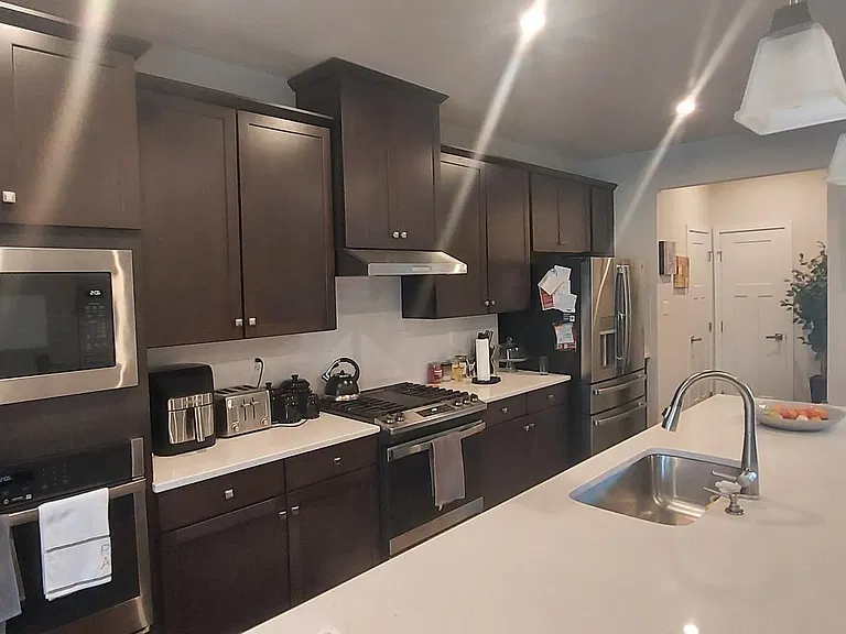 3611 Flatwoods Dr — Photo 3