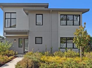 70 Gateway Ct, San Carlos, CA 94070