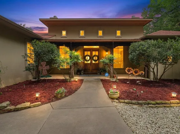 6710 Westover Dr, Granbury, TX 76049