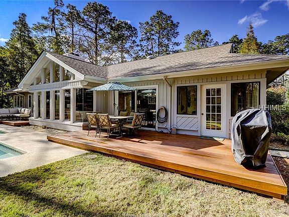 5th image of 32 Big Woods Dr