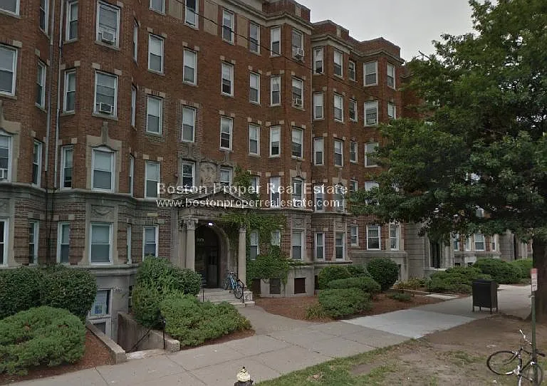 1111 Boylston St #27 — Photo 9