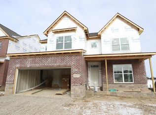 48453 Fieldstone Dr, Northville, MI 48168