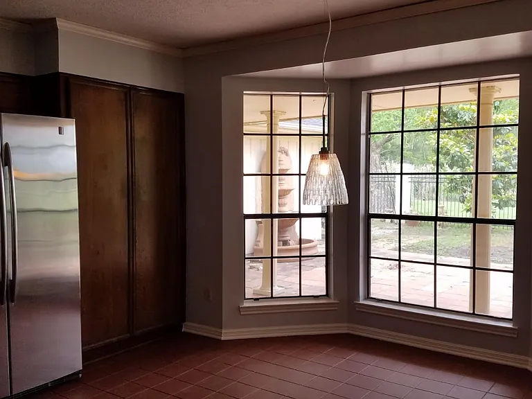 4375 Willow Bend Dr — Photo 4