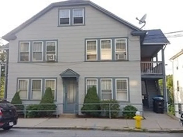 480 Hamilton St, Southbridge, MA 01550