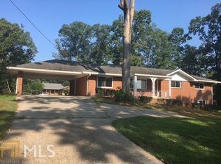 5513 Phillips Dr, Morrow, GA 30260