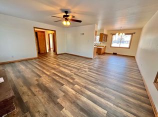 4909 E Linden Ln, Sioux Falls, SD 57110