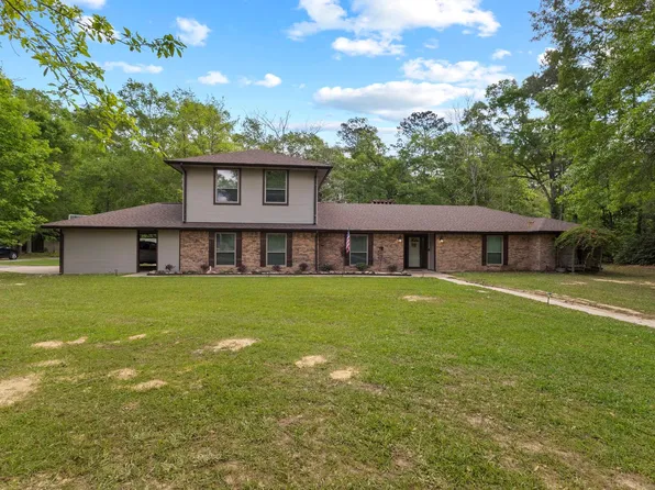 105 Jena Ln, Lumberton, TX 77657