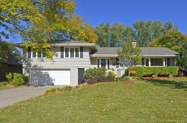 1st image of 4904 Trillium Ln