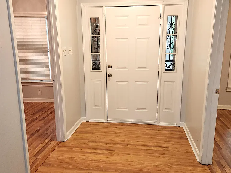 7188 Pleasant Ridge Rd — Photo 3