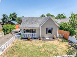1008 S Pacific St, Newberg, OR 97132