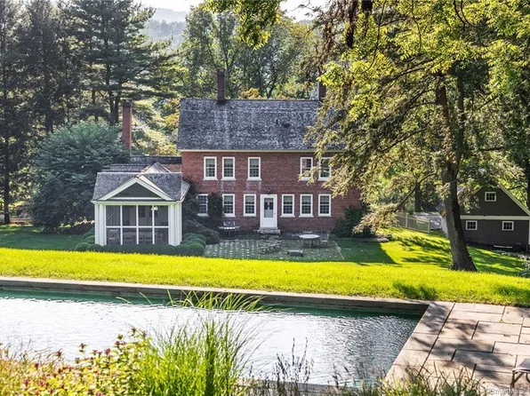 236 Merryall Road, New Milford, CT 06776