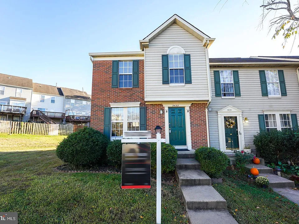 3433 Belleplain Ct