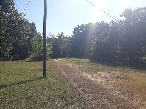 5th image of 2302 County Road 3517